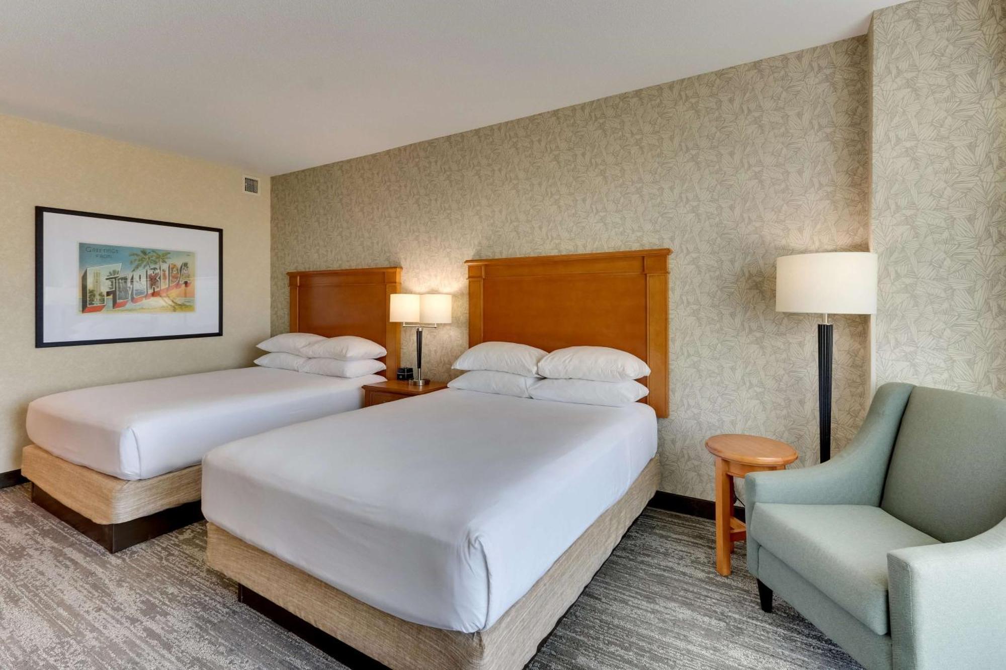 Drury Inn & Suites Orlando Near Universal Orlando Resort Екстериор снимка
