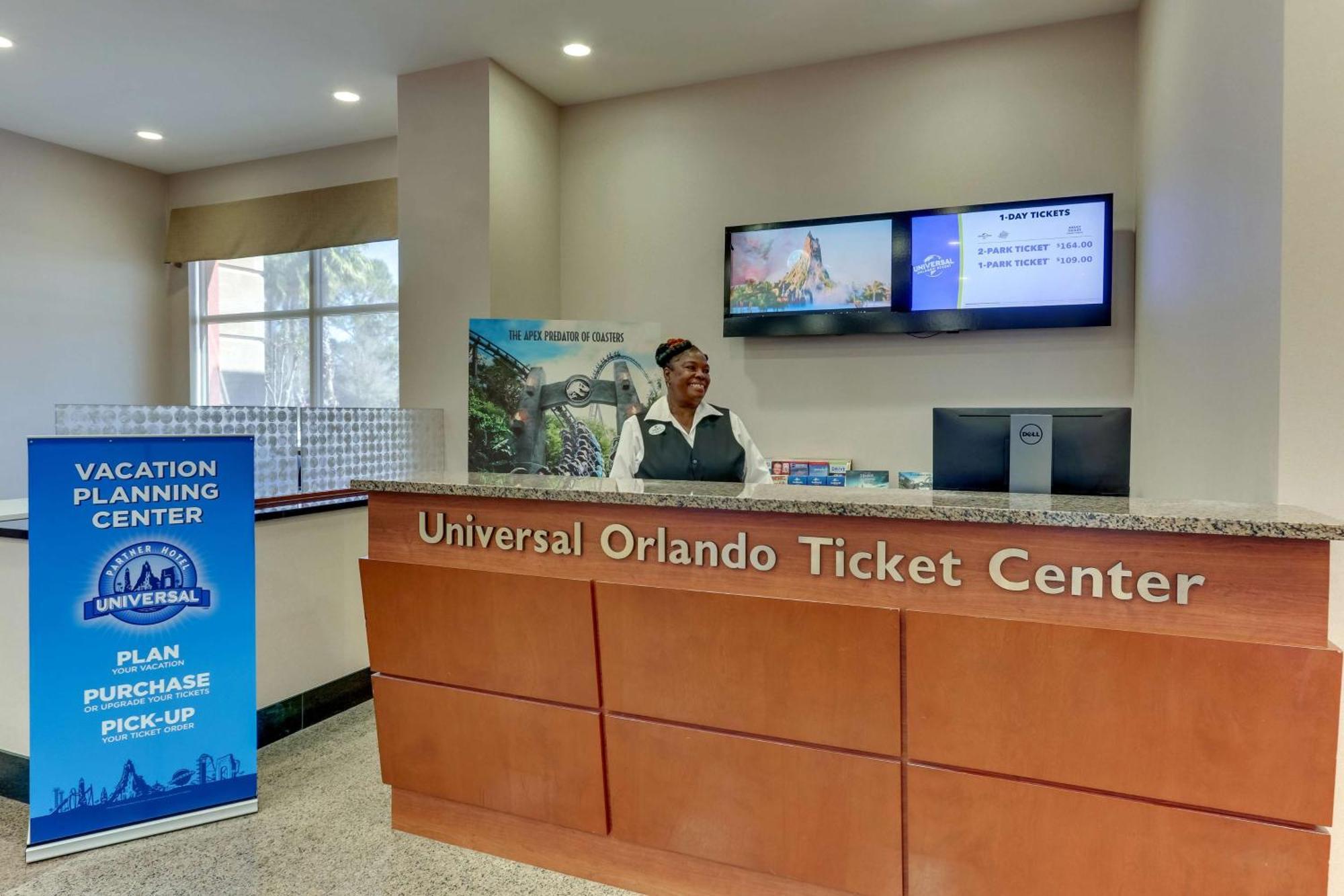 Drury Inn & Suites Orlando Near Universal Orlando Resort Екстериор снимка