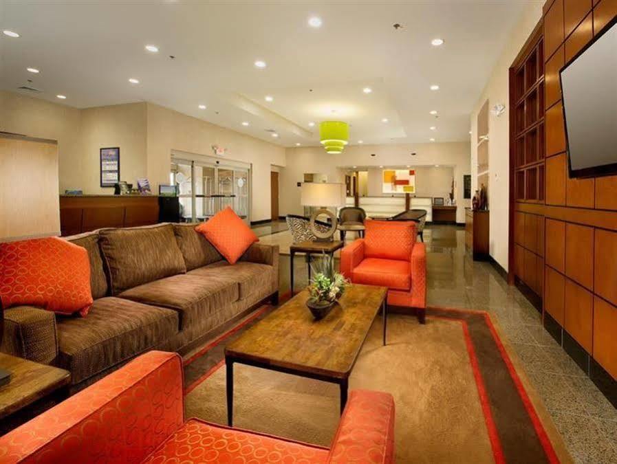 Drury Inn & Suites Orlando Near Universal Orlando Resort Екстериор снимка