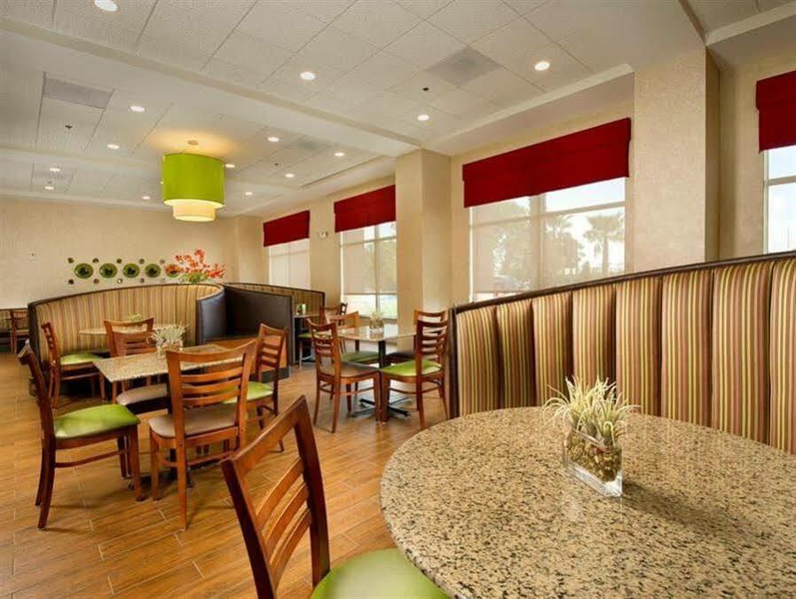 Drury Inn & Suites Orlando Near Universal Orlando Resort Екстериор снимка